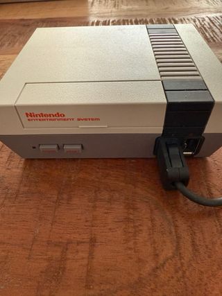 NES Classic Edition - Nintendo
