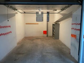 Alquiler trastero/cochera, dentro de parking.