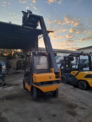 Carretilla telescópica JCB 2000kg 646 14 11 78