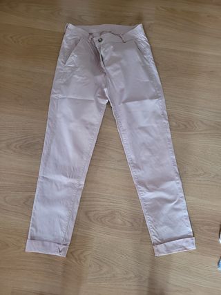Pantalone rosa chiaro