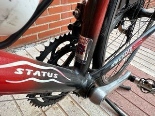 Bicicleta de carretera Mendiz Status