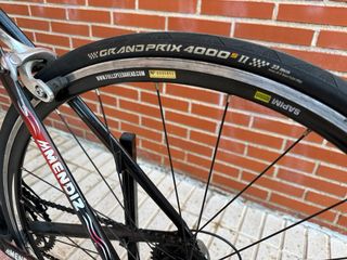 Bicicleta de carretera Mendiz Status