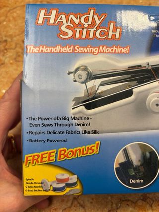 Macchina da cucire portatile nuova