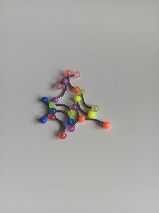 Piercings Labret de colores