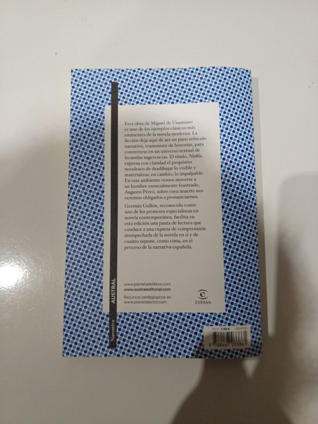 Niebla: Edición de Germán Gullón. Guía de lectu...
