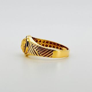 SELLO REDONDO MEDUSA Y ONIX 18K