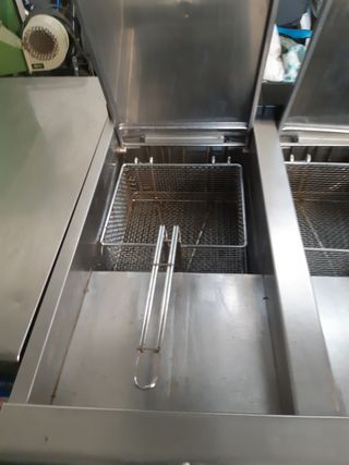 freidora  de gas doble senos con mueble