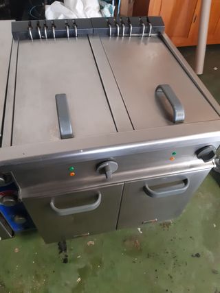 freidora  de gas doble senos con mueble