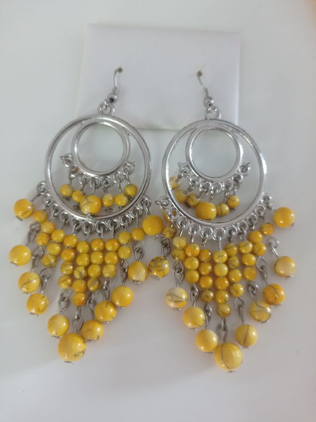 Complementos amarillos flamenca