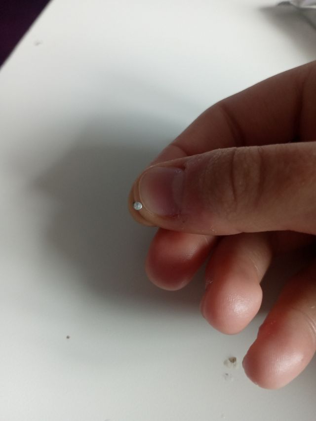 5 piercings de nariz con brillantes