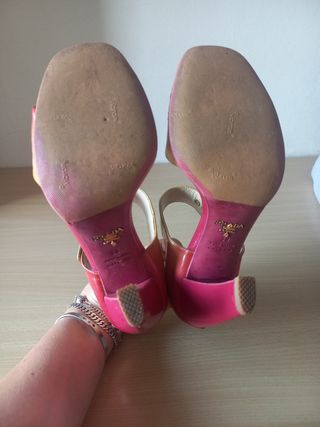 Sandali N38 vernice Prada 