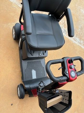 SCOOTER  DE MOBILIDAD TOTAL CARE MOD. MENORKA