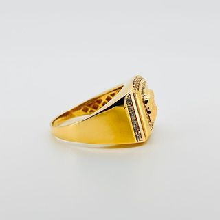 SELLO CUADRADO MEDUSA 18K