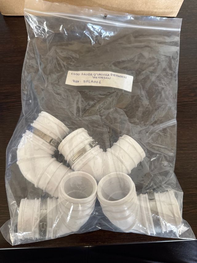 Codo de salida/ válvula retención watersan