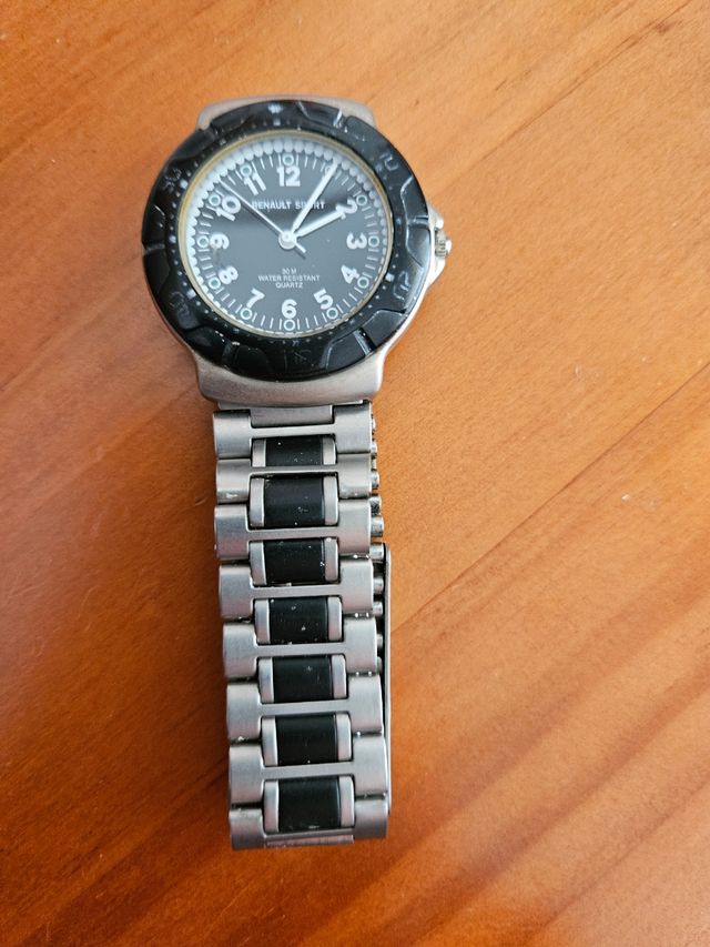 Reloj Renault Sport - Negro y Plata