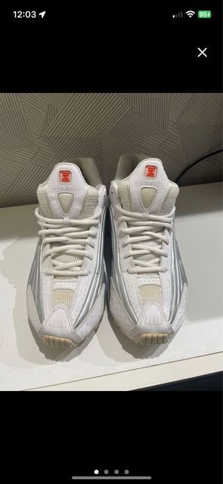 Zapatillas Nike Shox blancas y plateadas - 43