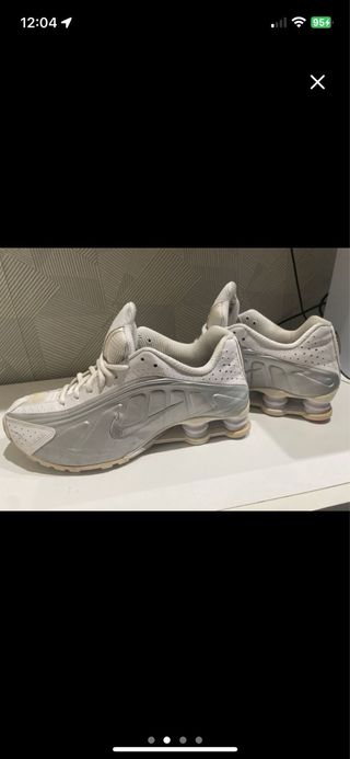 Zapatillas Nike Shox blancas y plateadas - 43