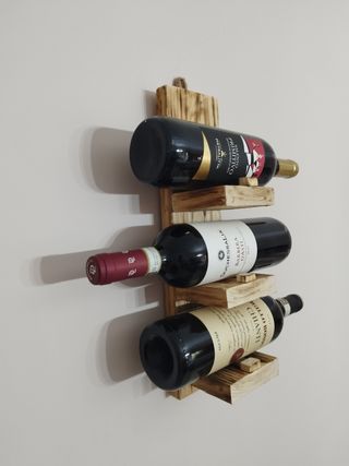 Portabottiglie in legno briciato