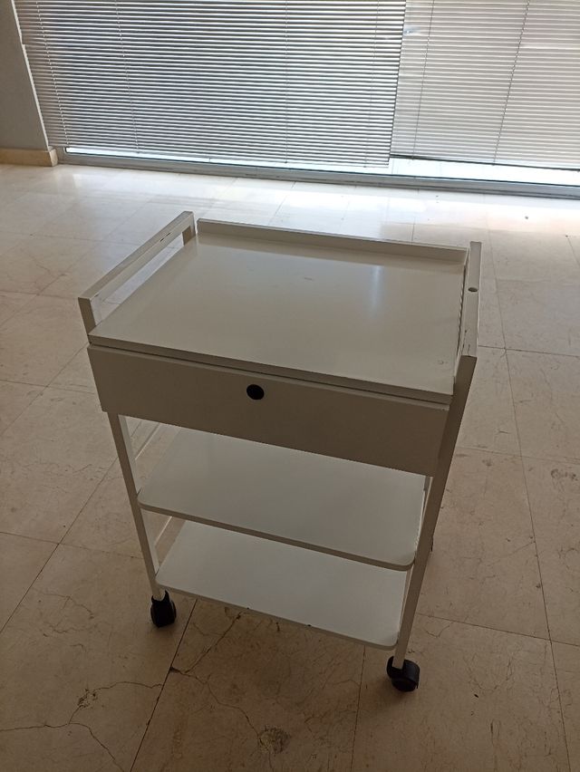 Carrito auxiliar blanco con cajón