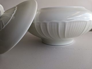 Sopera porcelana Versalles.