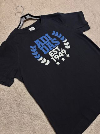 T-shirt Adidas vintage nera