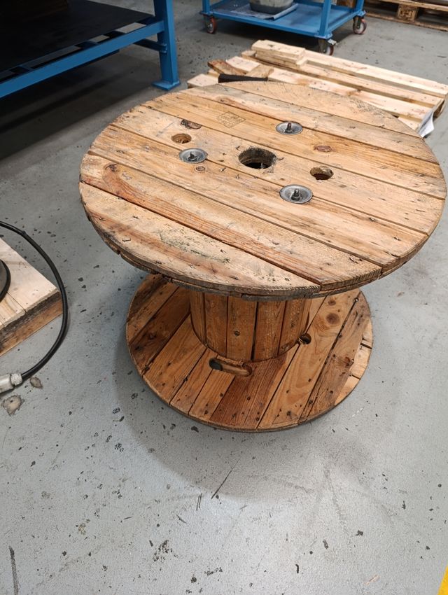Mesa bobina madera reciclada