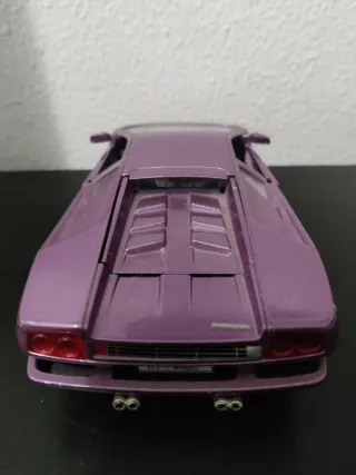 Lamborghini Escala 1/24