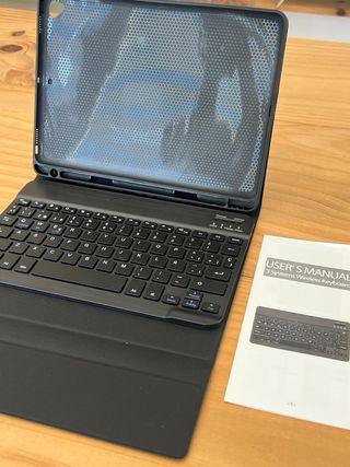 Funda y Teclado inalámbrico iPad 6 Generación