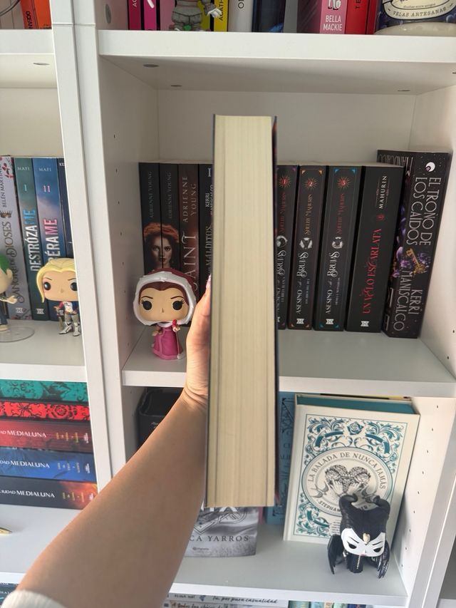 La chica de nieve / The Snow Girl (Spanish Edit...