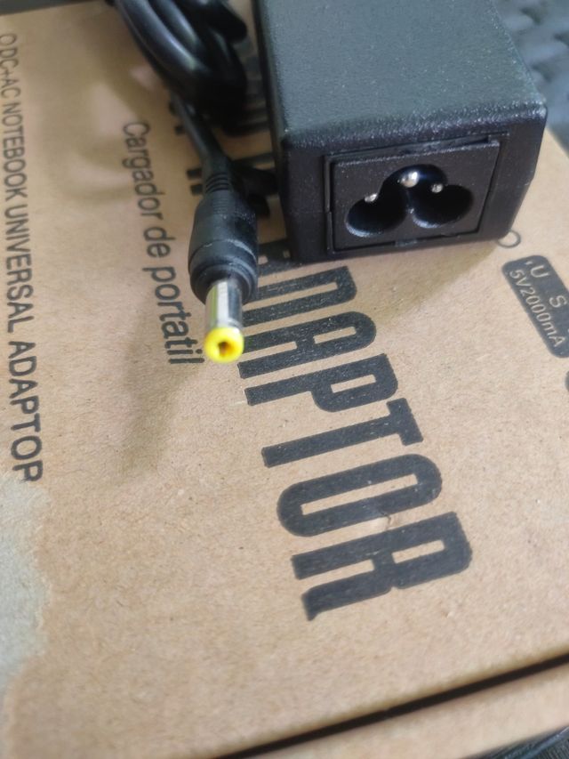 Cargador compatible Acer y varios