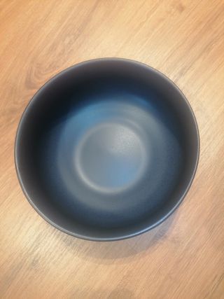 Ensaladera-bol negra cerámica de 20 cm de diámetro