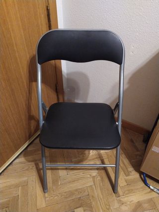 3+1 Sillas plegables negra y plata