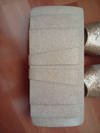 Zapatos y cartera señora