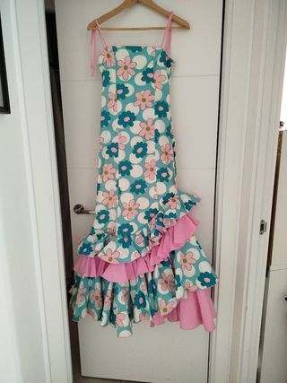 Vestido Sevillanas Rosa-Verdeagua