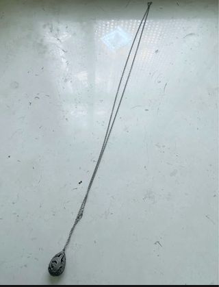 Collana con sonaglio