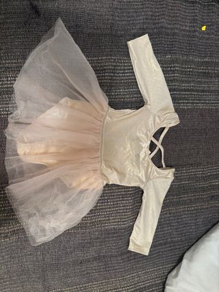 Vestido ballet niña beige talla 2 y 3 años nuevo