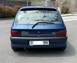 Renault Clio williams