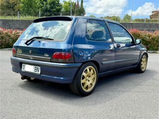 Renault Clio williams