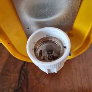 due lampade in vetro e metallo colore giallo