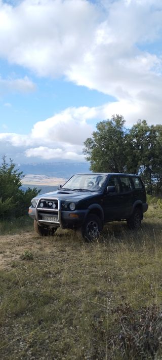 Nissan Terrano II 1999