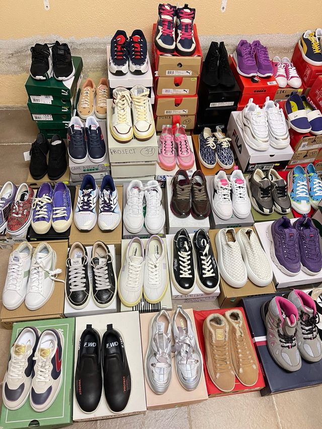 Lote stock bambas de marca mayorista!!