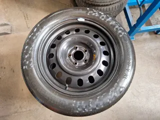 Peugeot Traveller - Rueda de repuesto