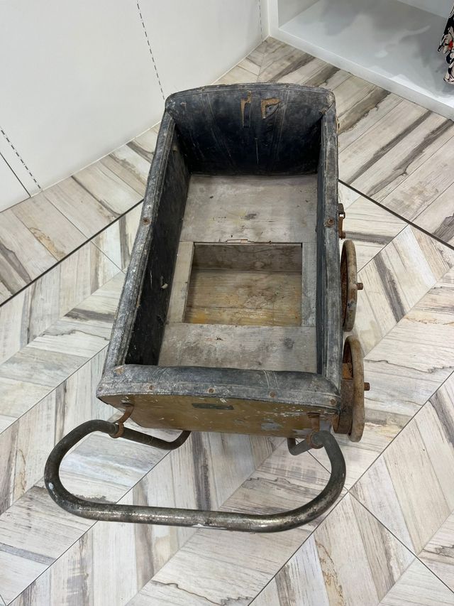 Carro de época antiguo