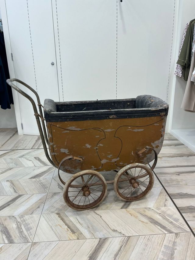 Carro de época antiguo