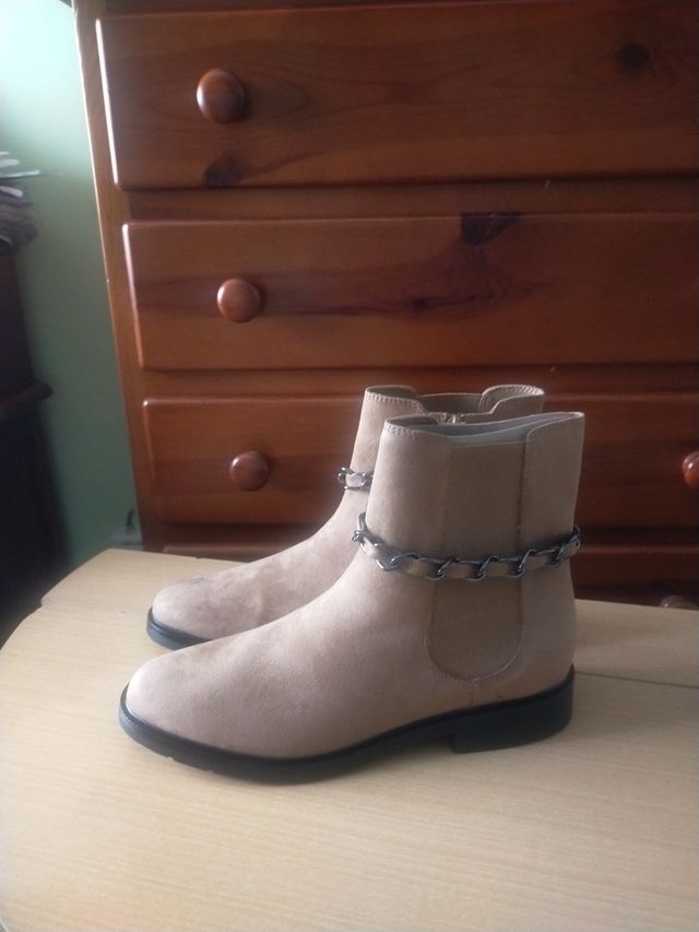 Botas bajas marrones talla 41