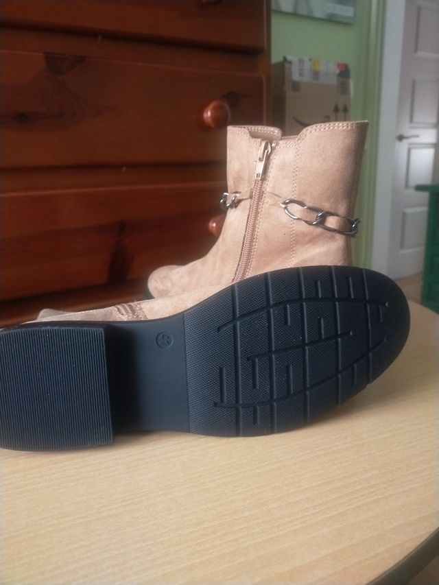 Botas bajas marrones talla 41