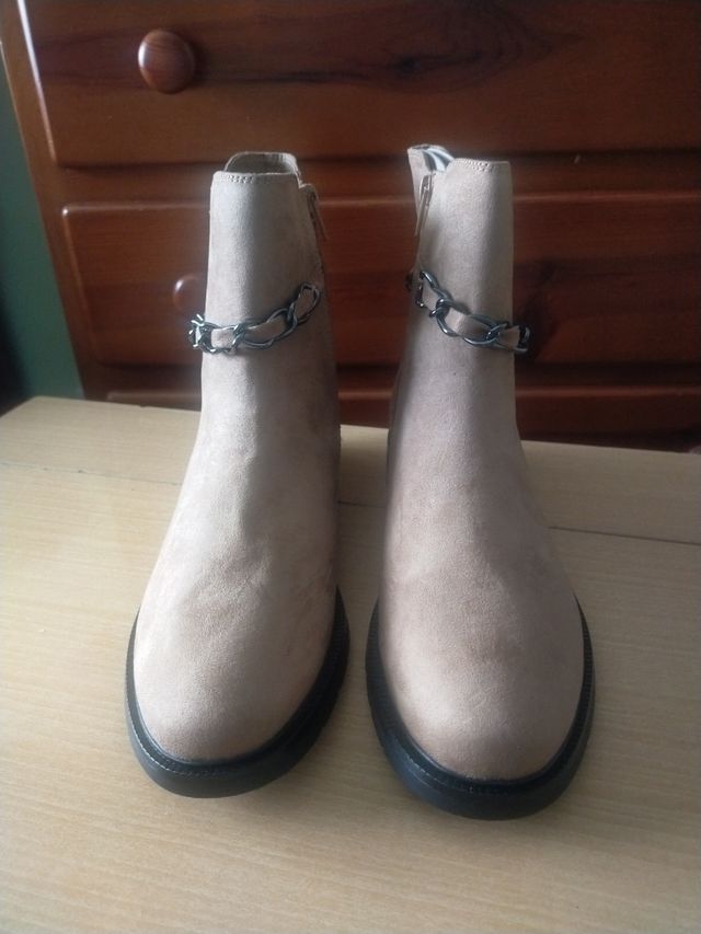 Botas bajas marrones talla 41