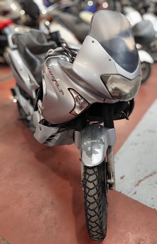 HONDA TRANSALP 650 AÑO 2004 DESPIECE