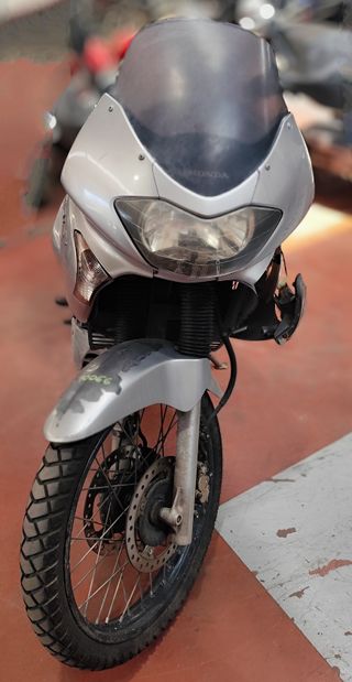 HONDA TRANSALP 650 AÑO 2004 DESPIECE