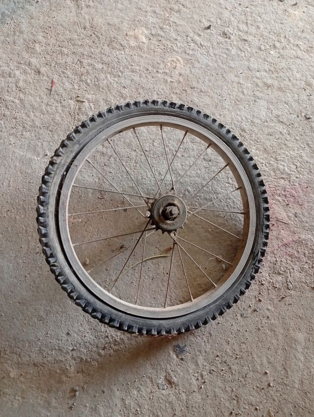 Llanta trasera bicicleta 18 pulgadas 